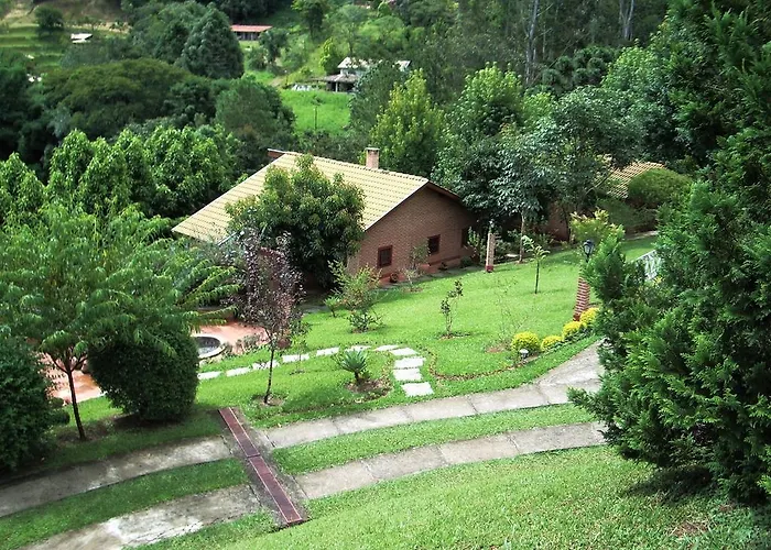 Pousada Quatro Estacoes Santo Antônio do Pinhal
